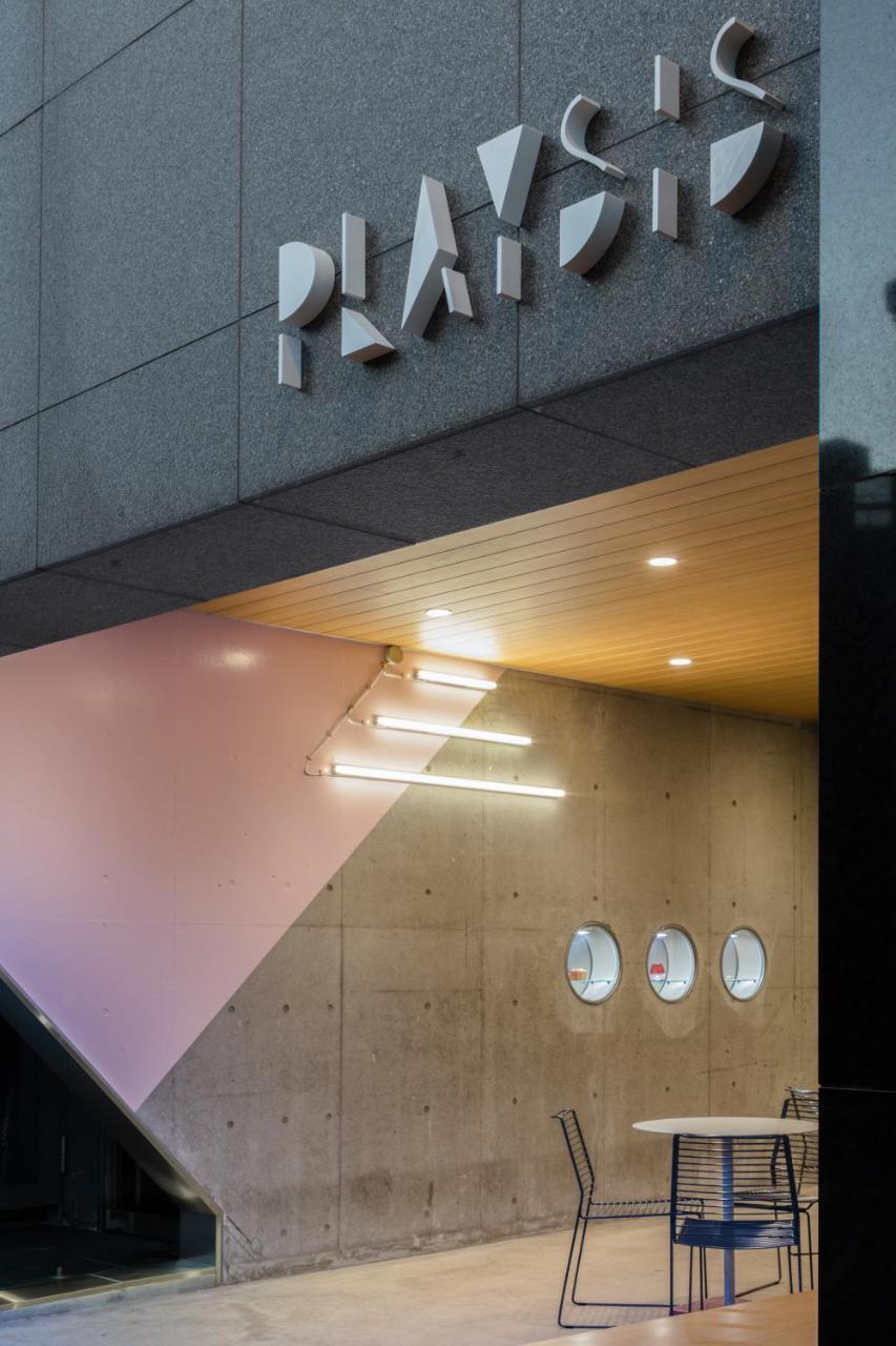 Hotel Playsis East Tokio Zewnętrze zdjęcie